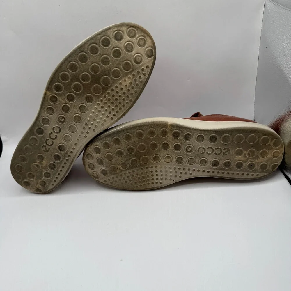 ECCO Soft 7 Sneakers Mens 43 Brown Leather Low Top Lace Up Casual Shoes